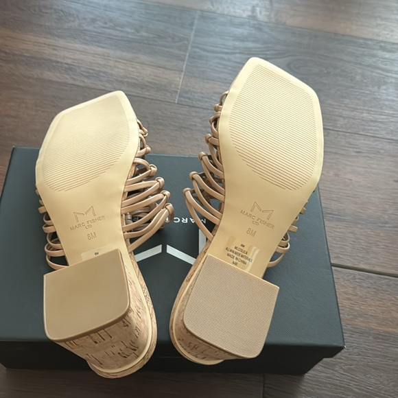 Marc Fisher NWT light Natural Cólica block Cork Heel braided Sandal. - Picture 10 of 10